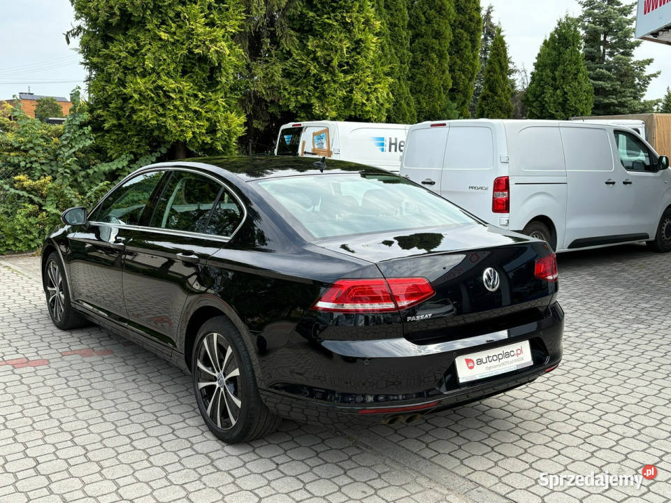 Volkswagen Passat Rezerwacja B8 20142023 Rok produkcji 2018 Tarnowskie Góry