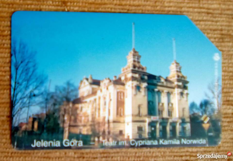 JELENIA GÓRA WIDOK NA TEATR IM CYPRIANA KAMILA Piszczac