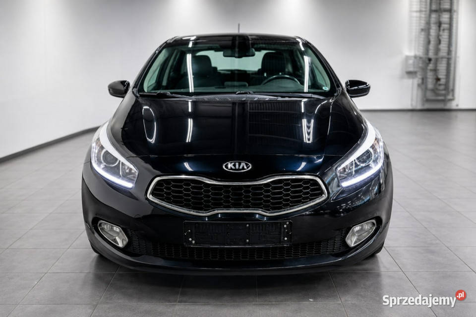 Kia Ceed II 2012 Sadlno