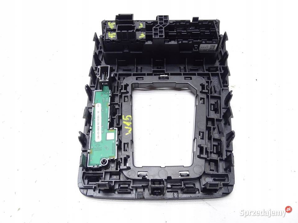 RAMKA ZMIANY BIEGÓW PANEL 5E2713203L SKODA osobowe małopolskie sprzedam