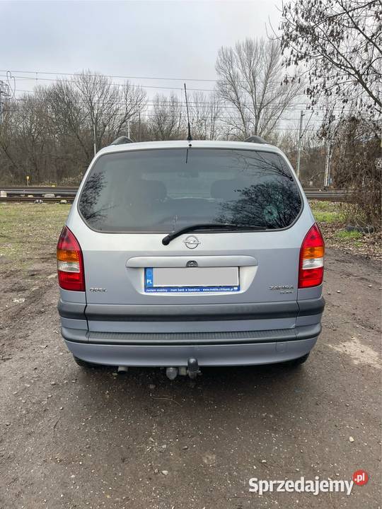 Opel Zafira 7 osób hak mazowieckie Sochaczew