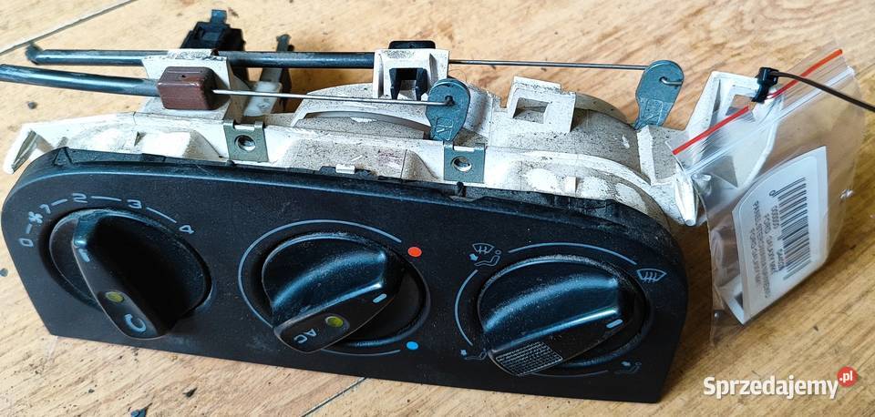 Panel sterowania nawiewu Ford Galaxy MK1 osobowe Żywiec