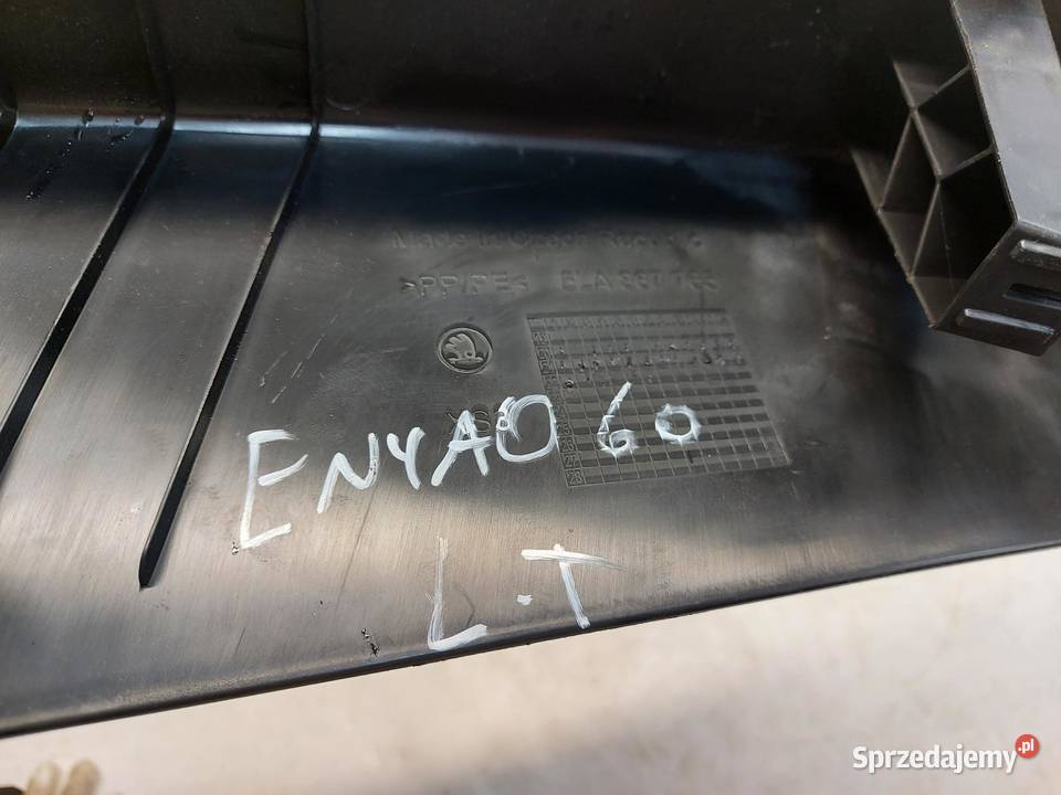 Skoda Enyaq 5LA iV60 OSŁONA POSZYCIE FOTELA LEWY dolnośląskie