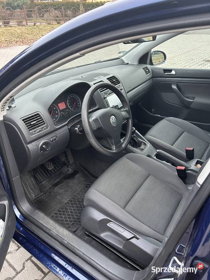 VW Golf Hatchback 2005 r odtwarzacz DVD