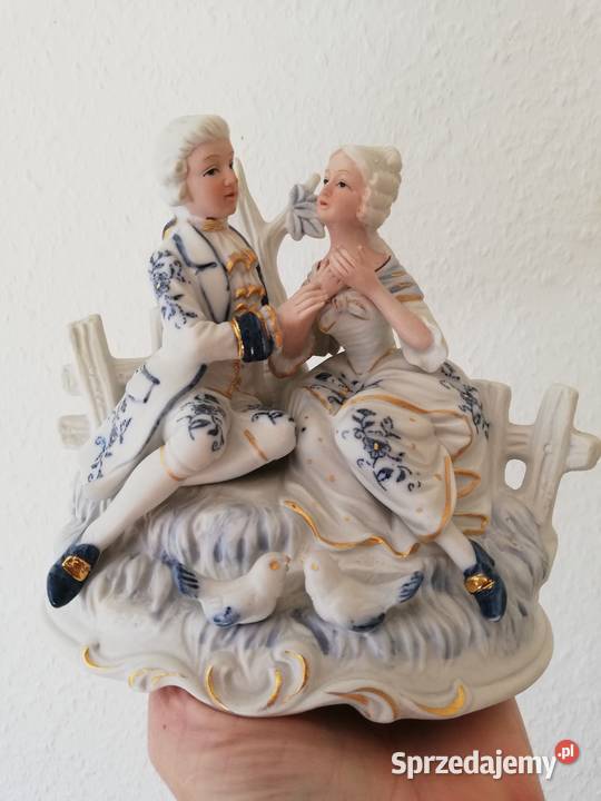 Figurka sygnowana Royal ręcznie malowana małopolskie Ropa