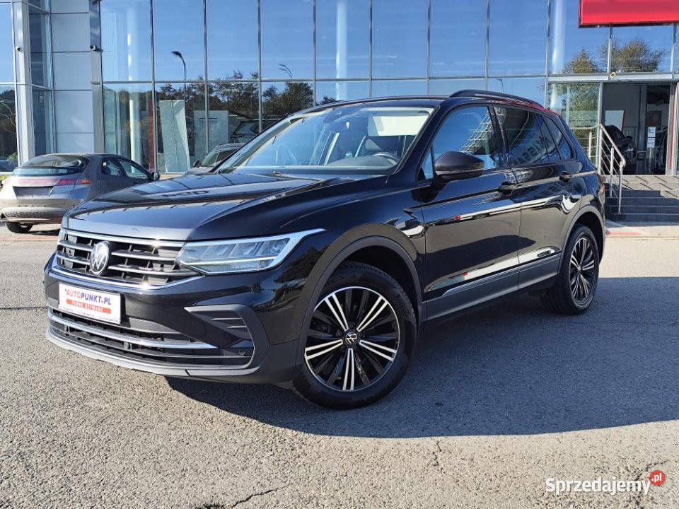 Volkswagen Tiguan 2022r LED kamera asystenci Kraków