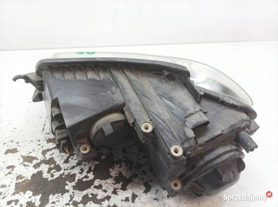 LAMPA PRZÓD PRAWA 1T1941006B 0301233202 VW