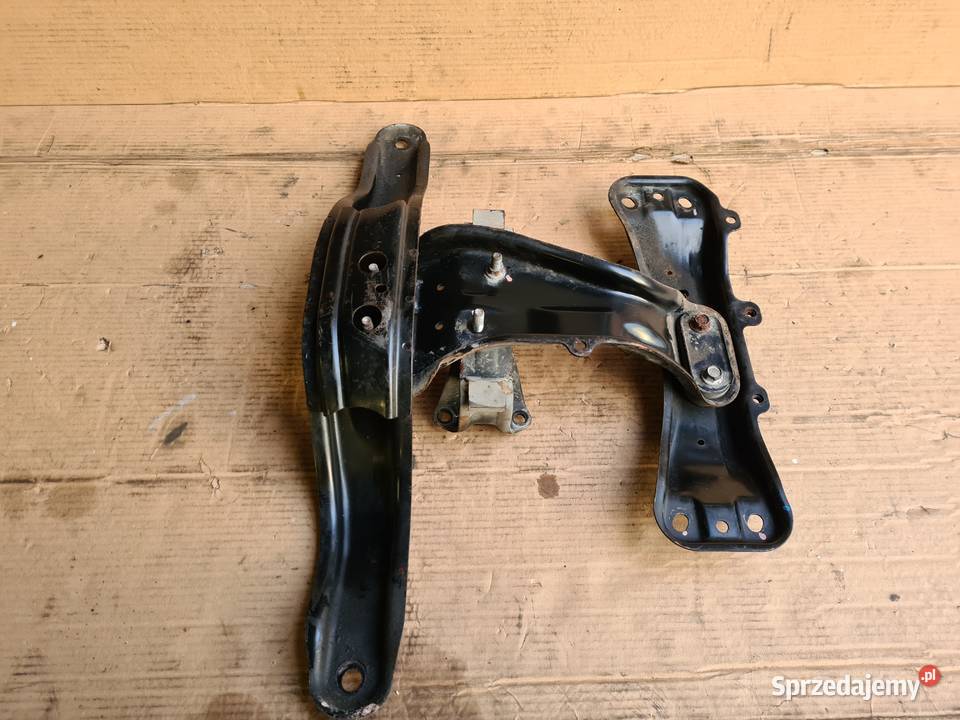 Subaru Outback IV BR łapa poduszka pod skrzynię Legnica sprzedam