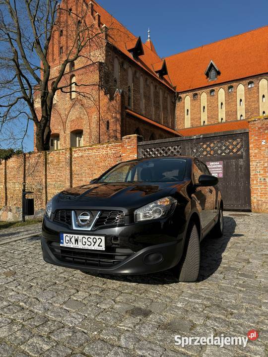 Nissan Qashqai 2010 r 16 benzyna Niski Przebieg poduszka powietrzna Kwidzyn sprzedam