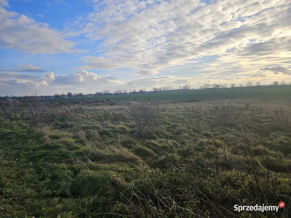 Działka w rozwijającej się okolicy Snowidza sprzedam