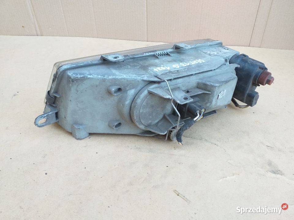 13G Lampa Przod Seat Toledo 90 98 1xprawa osobowe Włoszczowa sprzedam