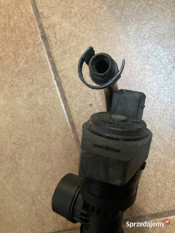 ZAWÓR ODPOWIETRZAJĄCY BMW 5 F10 7595194 osobowe sprzedam