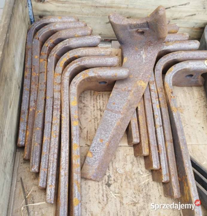 Ząb brony aktywnej prawy L318 mm Kuhn KE0710 Łowicz