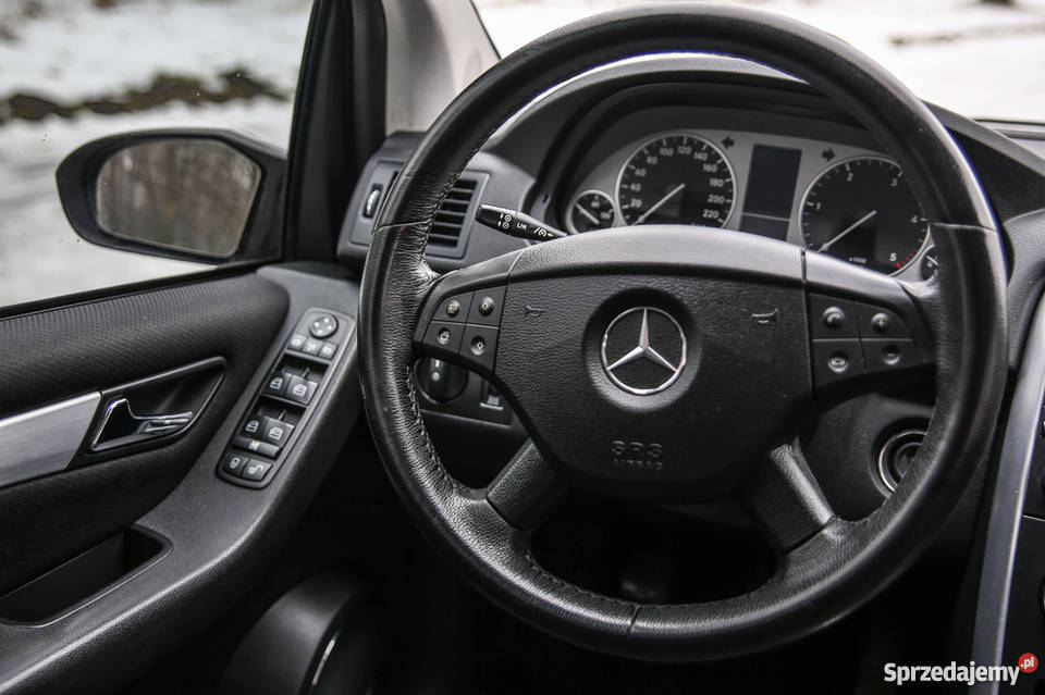 Mercedes B180 2litry diesel spalanie 556L100 4/5