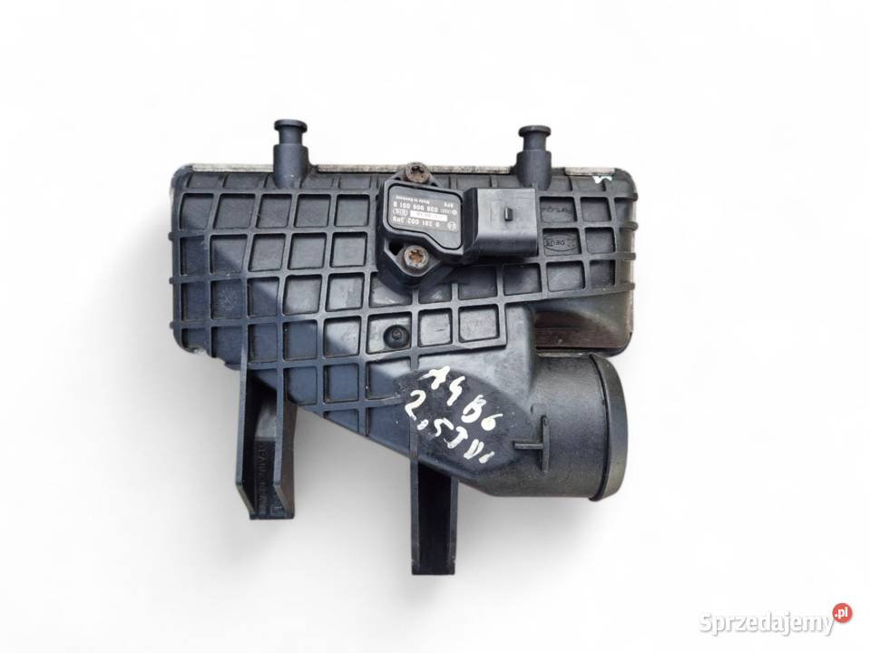 CHŁODNICA POWIETRZA INTERCOOLER LEWA AUDI A4 B6