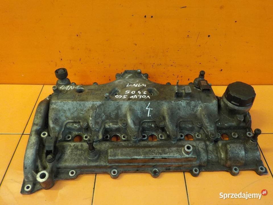 S60 XC90 XC70 24 D5 04r pokrywa zaworow 30614422