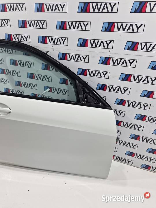 BMW 1 F40 DRZWI PRAWY PRZÓD PRZEDNIE PRAWE A300 Drzwi