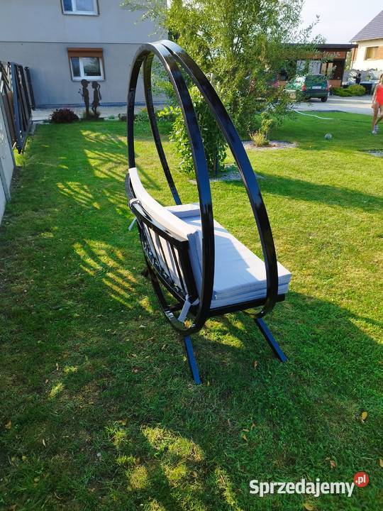 Stylowa ławka ogrodowa metal