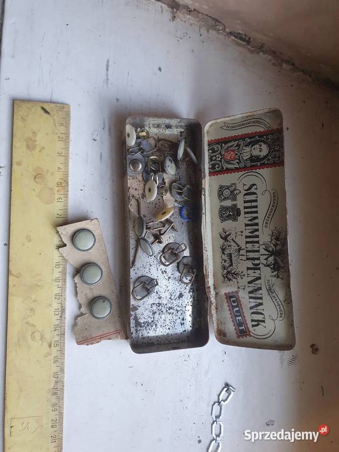Metalowa puszka retro papierosach cygarach Warszawa