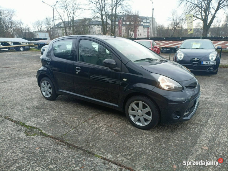 Toyota Aygo w stanie technicznym I 20052014 centralny zamek łódzkie Tomaszów Mazowiecki