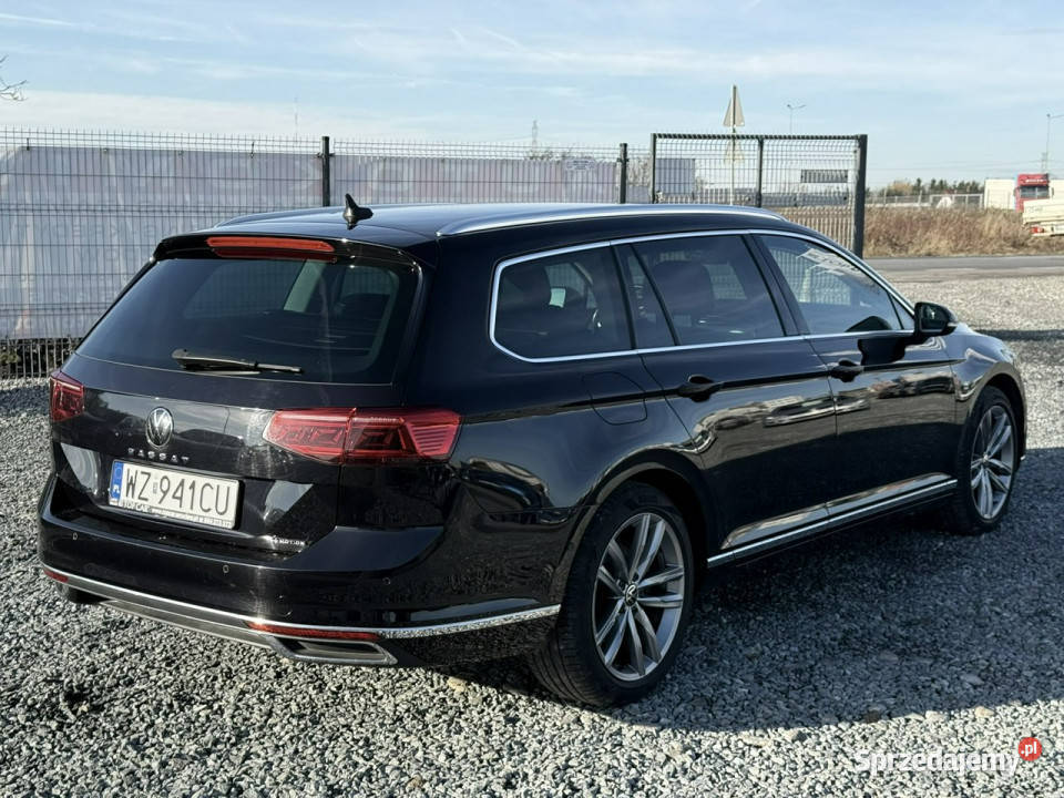 Volkswagen Passat 20 TDI 200 2021 4motion DSG światła przeciwmgielne