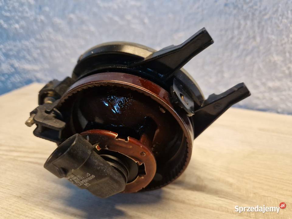 Halogen Światło przeciwmgielne Toyota Yaris osobowe wielkopolskie Kwilcz sprzedam