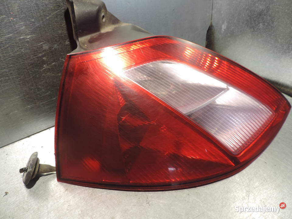 LAMPA LEWY TYŁ RENAULT MEGANE 2 HB osobowe małopolskie Nowy Sącz
