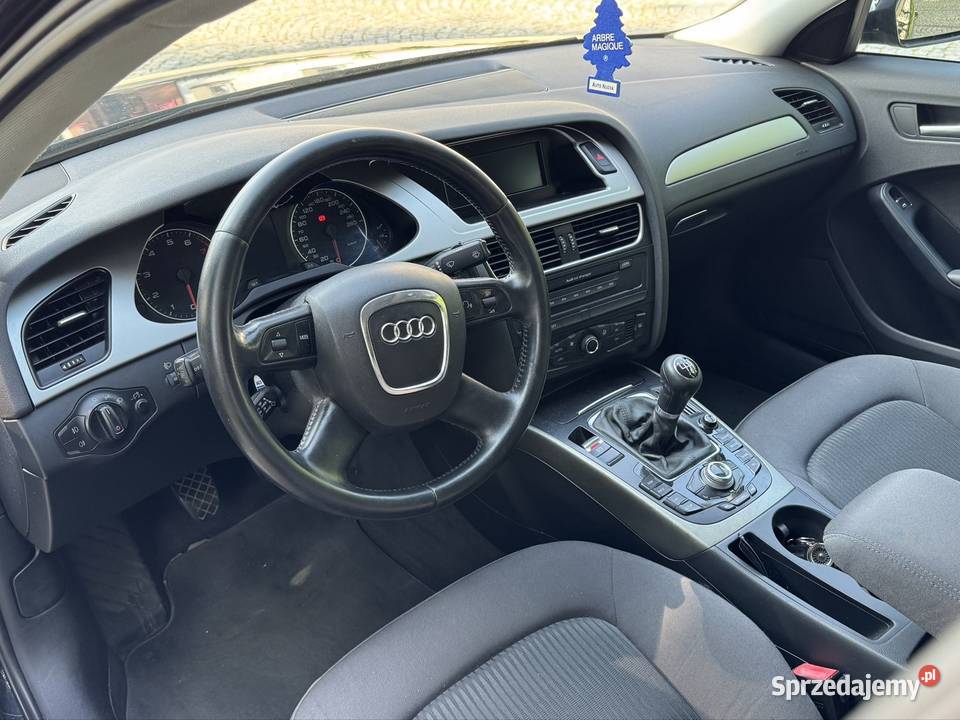 Audi A4 18TFSI 2008 czarny sprzedam