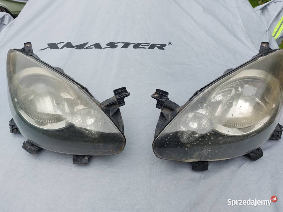 Lampy przod toyota aygo 200 zl kpl osobowe Sosnówka sprzedam