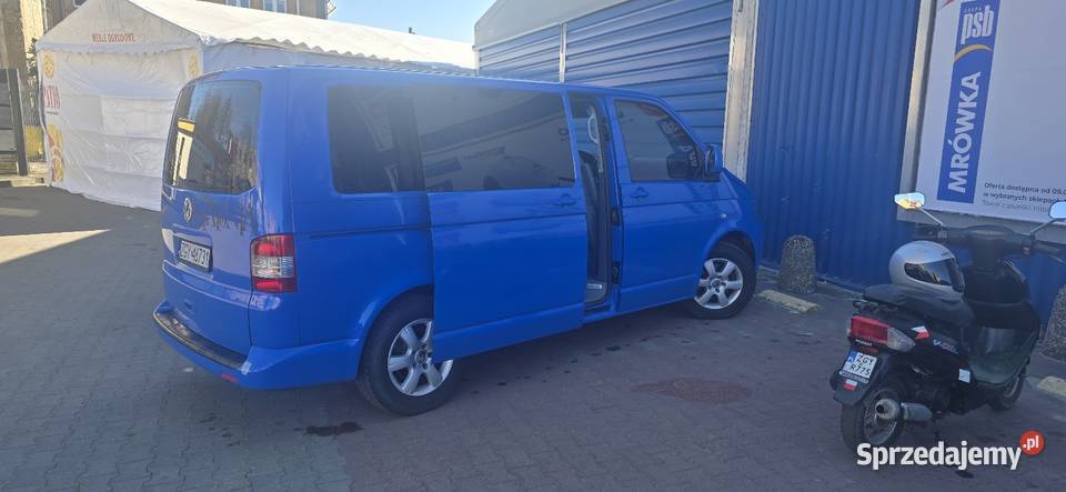Volkswagen Multivan 19