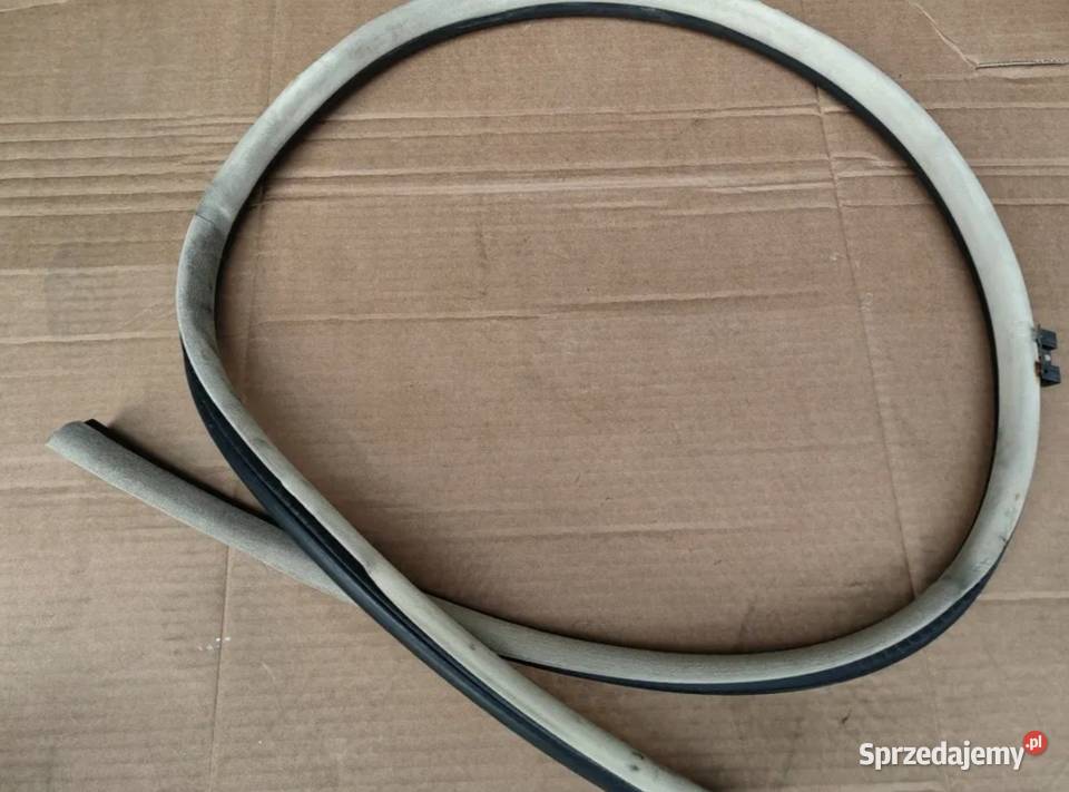 Uszczelka lewych drzwi kierowcy Mercedes CLK Pozostałe