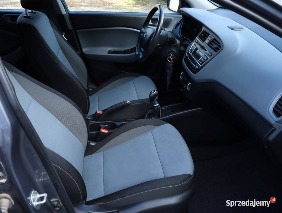 Hyundai i20 14 elektryczne lusterka