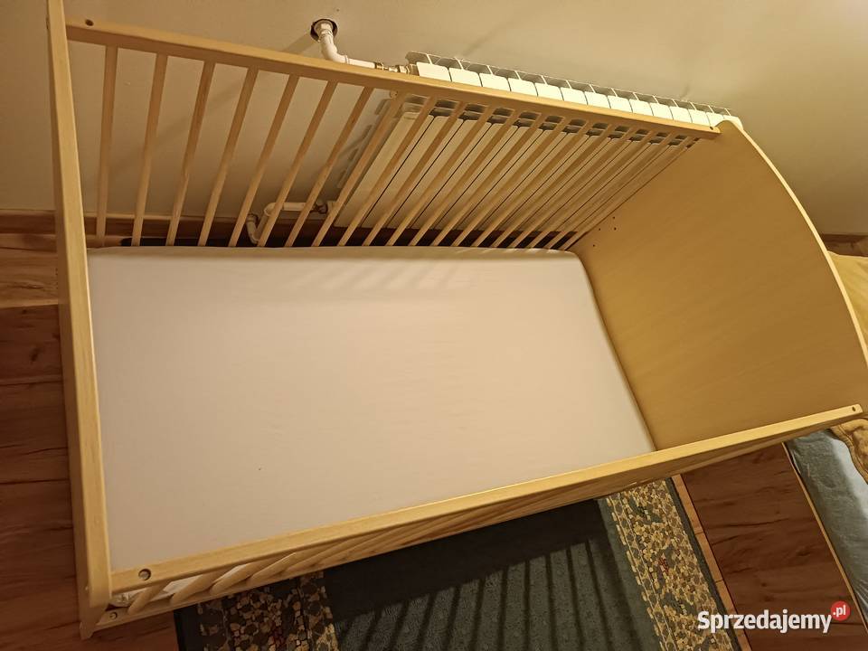 Łóżeczko dziecka 140x70 z materacem idealny stan