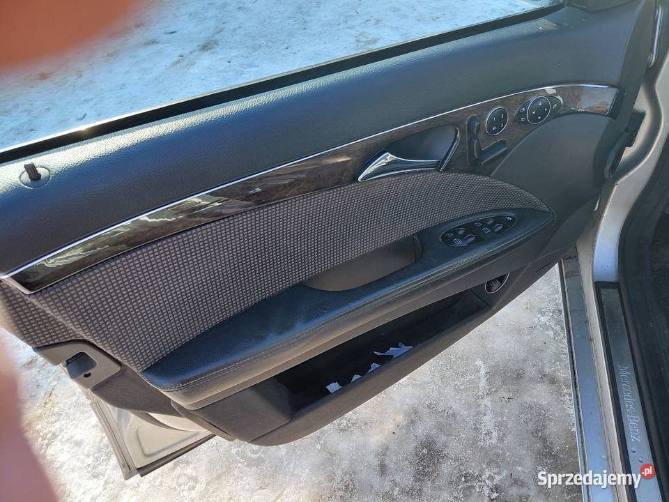 Mercedes Benz w211 E klasa 32 cdi Avangarde 242000km mazowieckie Iłża sprzedam