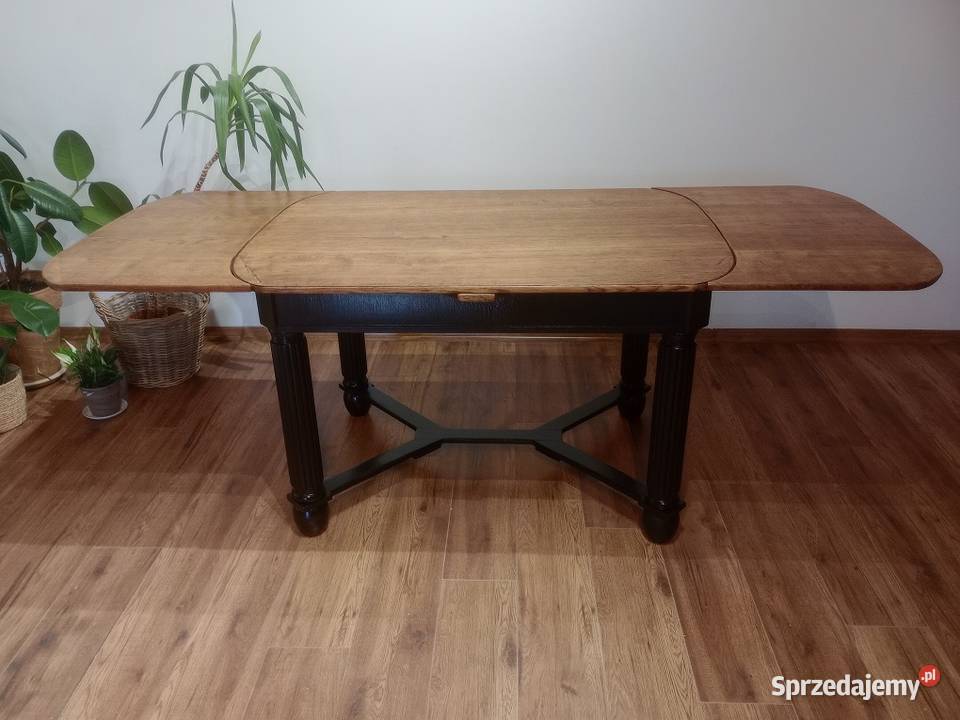 Sprzedam piękny rozkładany stół dębowy z okresu Stoły