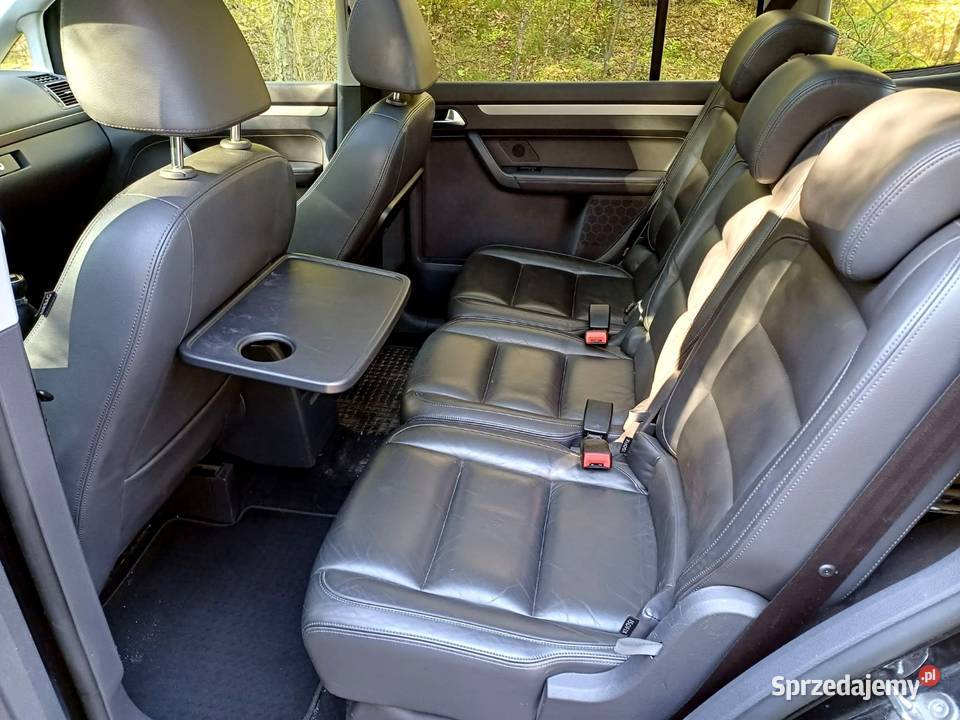 VW Touran 14 TSI 140 PANORAMA SKÓRA KLIMATRONIC