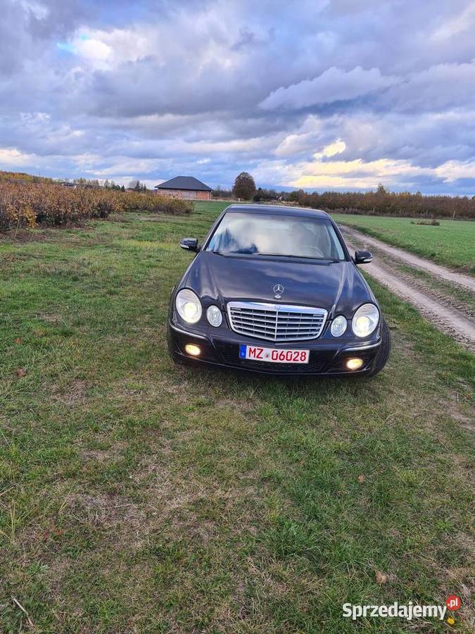 Piękny w211 z najlepszym silnikiem Ostrowiec Świętokrzyski