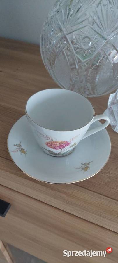 Komplet filiżanek z porcelany kostnej Mirosławiec