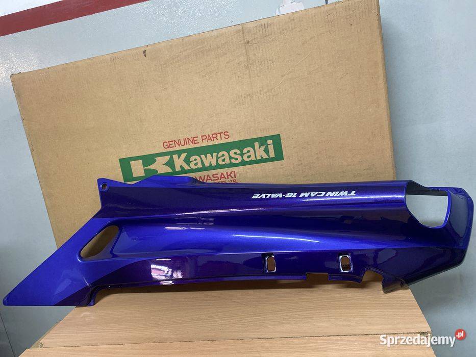 Owiewka Bok lewy Kawasaki ZZR 1100 199019911992