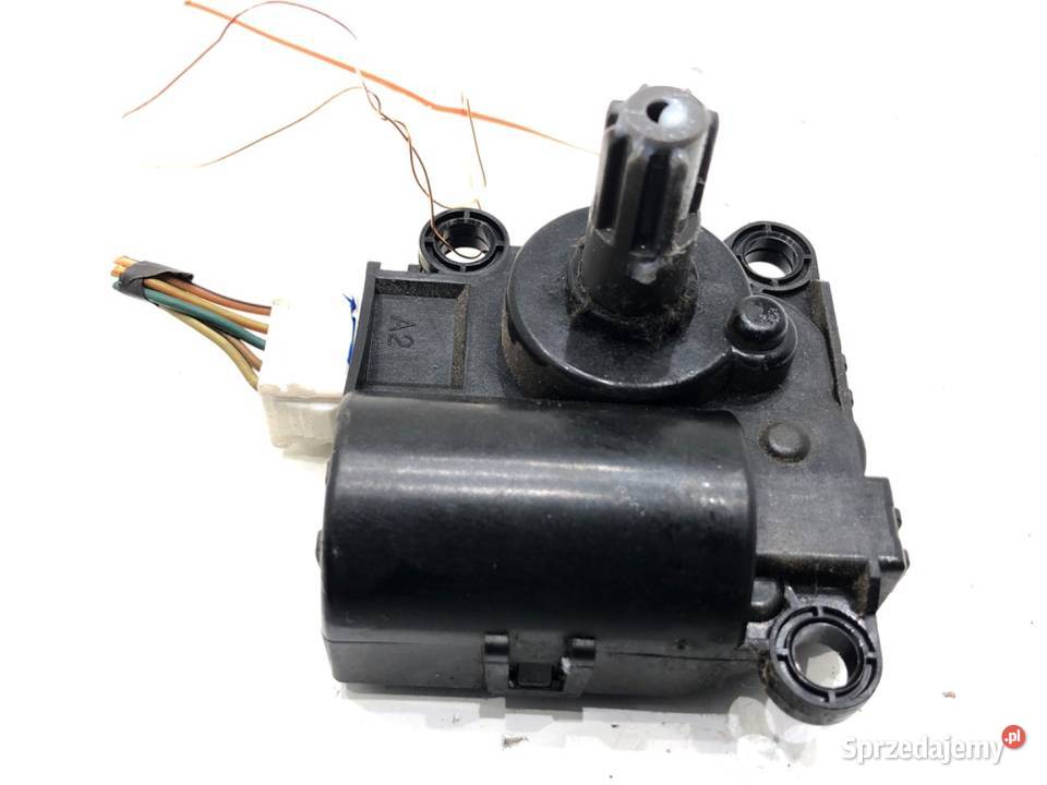 SILNIK NAGRZEWNICY HYUNDAI D332CK8AA04 SANTA FE