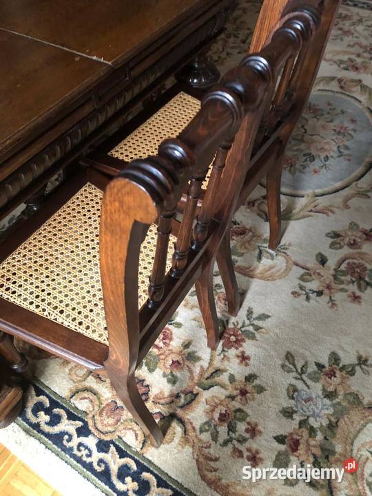 antyczny stół i sześć krzeseł Antyki, Sztuka, Kolekcje dolnośląskie Wałbrzych