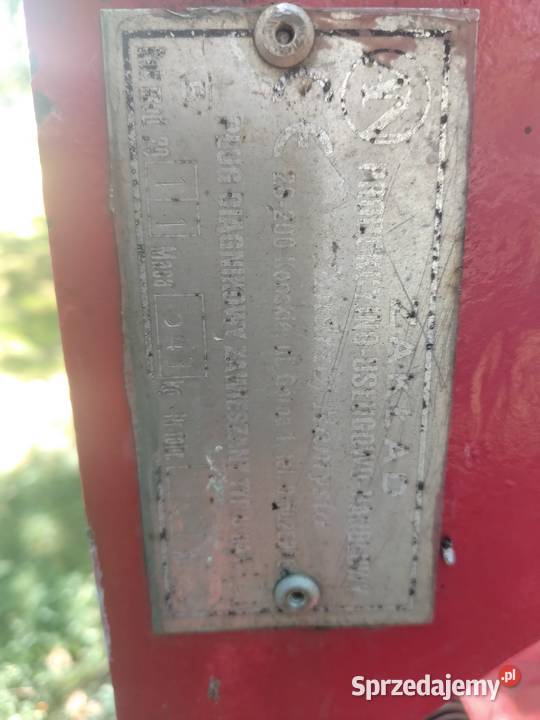 Sprzedam pługi 4 skibowe Czelatyce