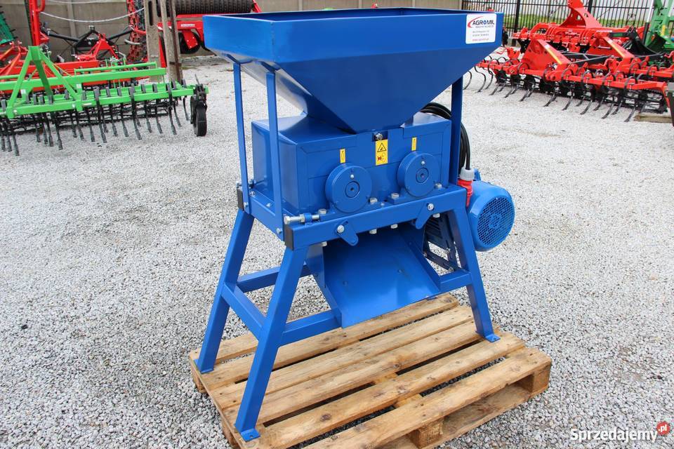 Gniotownik gniotowniki zgniatacz ziarna zboża kujawsko-pomorskie Rogóźno