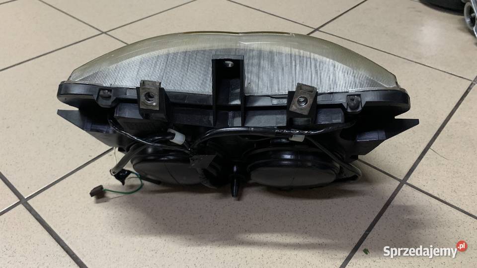 Reflektor Lampa Przód Honda Varadero XL 125 Motoryzacja Brzeszcze sprzedam