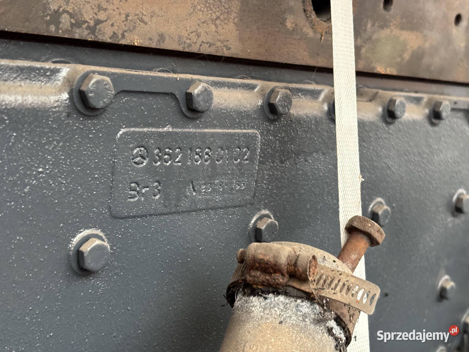 Mercedes OM 352 OM 352 57 L Silnik Blok Pokrywa Jastrzębniki sprzedam