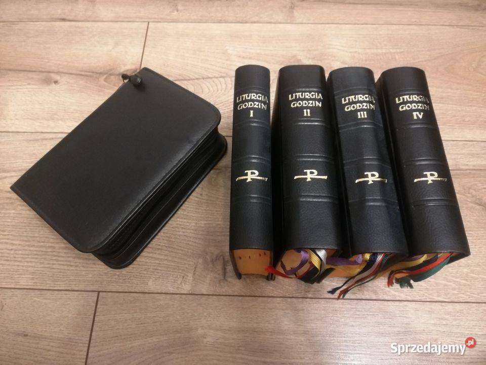 Brewiarze Liturgia Godzin komplet 4 tomów i etui