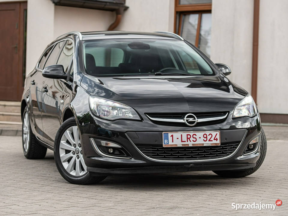 Opel Astra Sports Tourer Cosmo 16CDTI 110 Super Opel Zwoleń