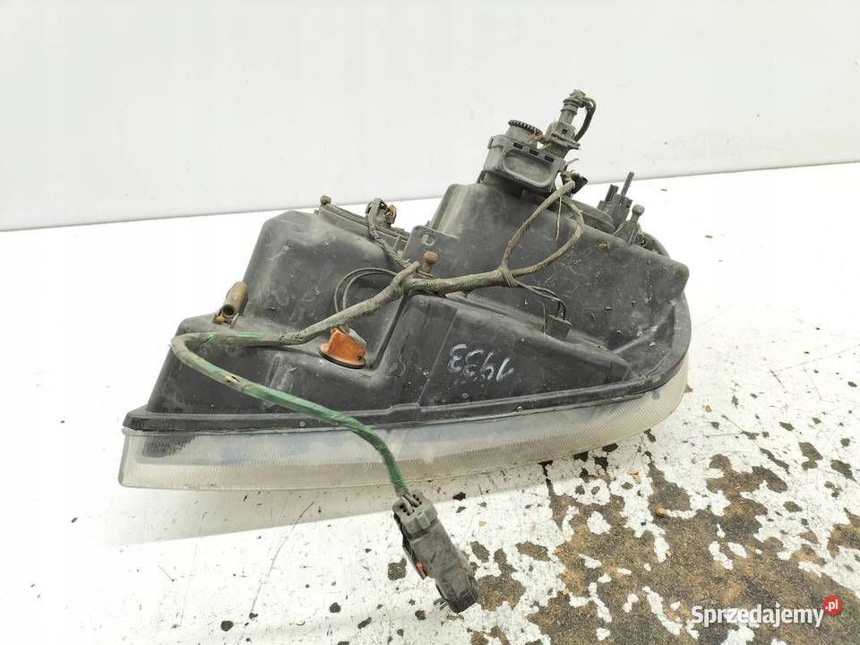 LAMPA PRZÓD PRAWA EU WJ Jeep Cherokee II osobowe