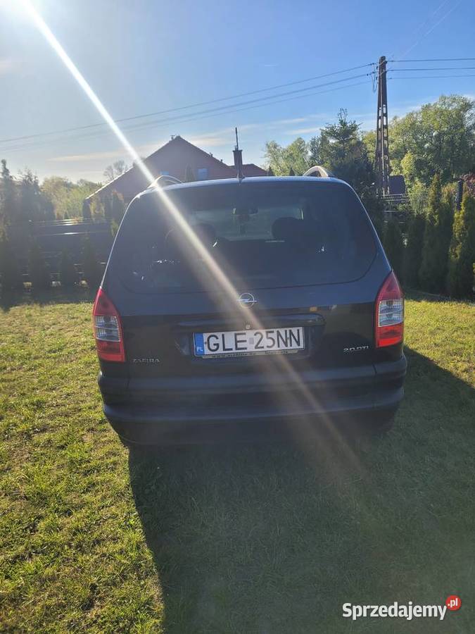 Opel Zafira 20 disel uszkodzony Zafira Lębork