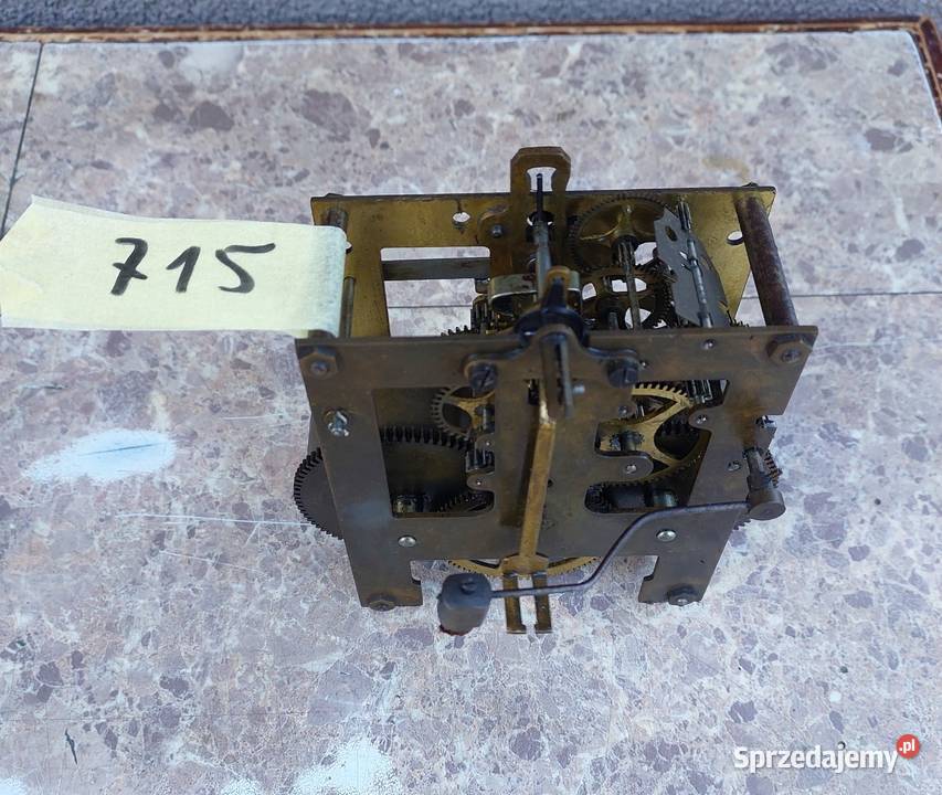 715 Mechanizm starego zegara ściennego Gustav Tczew